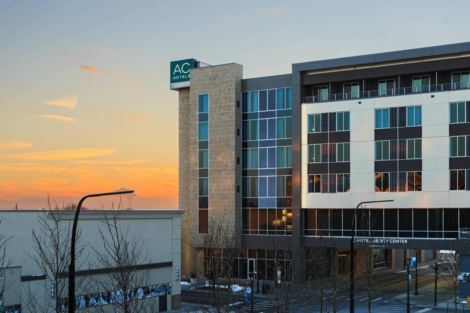Ac Hotel Cincinnati At Liberty Center West Chester Exteriör bild